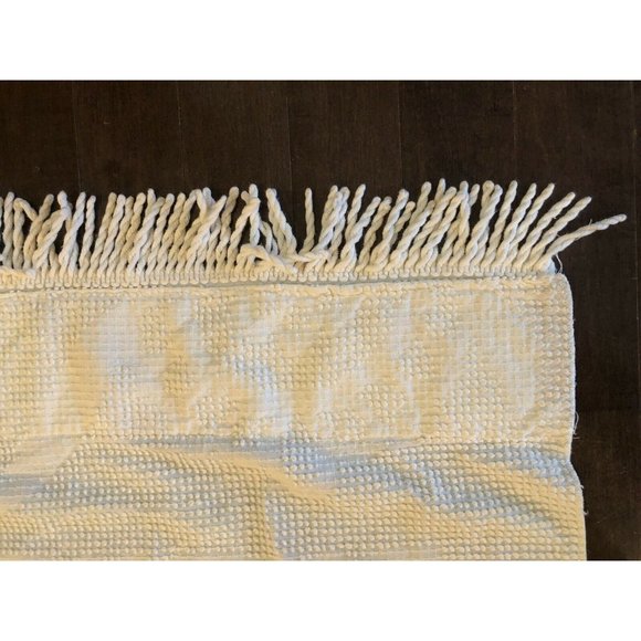 Vinrage Normandle Ideal Bed Spread Cotton Adjusted 107x74 White Cottage - Picture 4 of 6